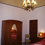 B&B Dante Alighieri 마르살라